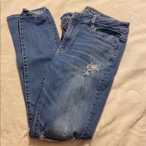 American Eagle destroyed hi rise jegging